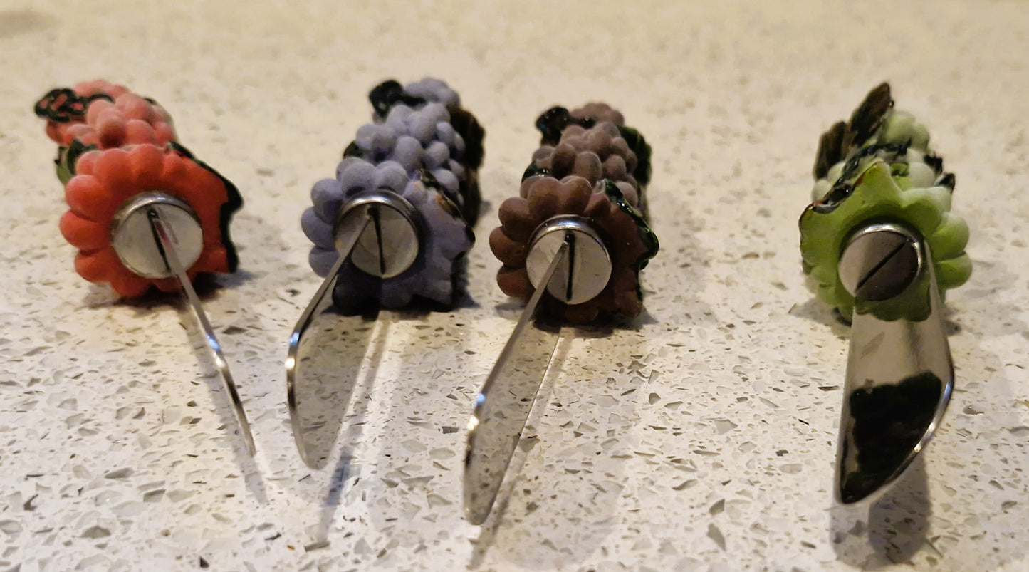 Vintage Grape Butter Spreader: Ceramic Handle, Cheese Board Serving