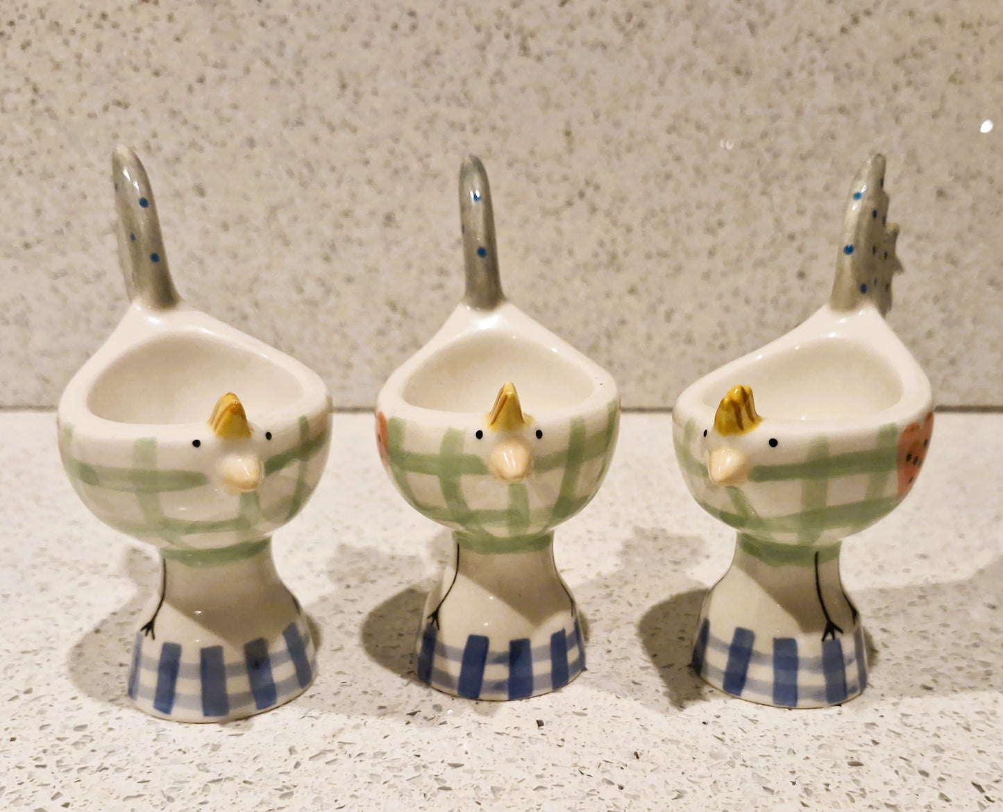Vintage Ceramic Chicken Egg Cup: Farmhouse Kitchen Decor