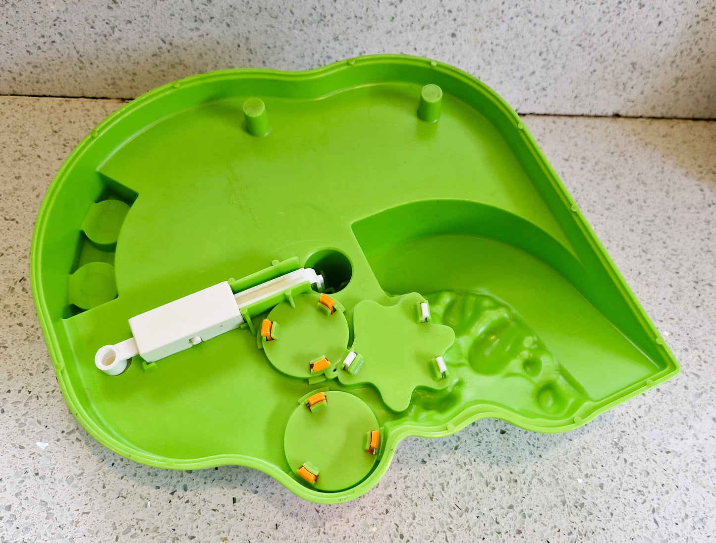 80s Fisher-Price Little people Play park, Fisher Price Little People Park, slide, 6 characters, children