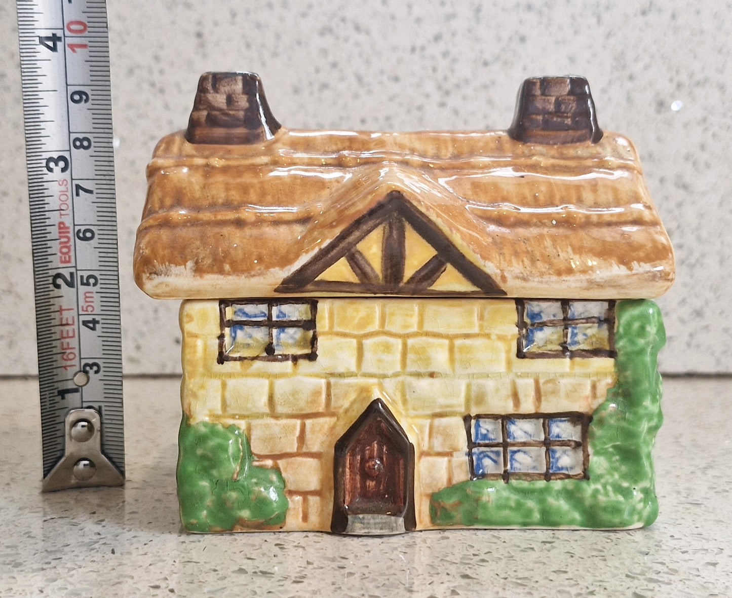 Beswick Butter Dish, Small Cottage Shaped Butter Dish, Cottage Ware, Beswick