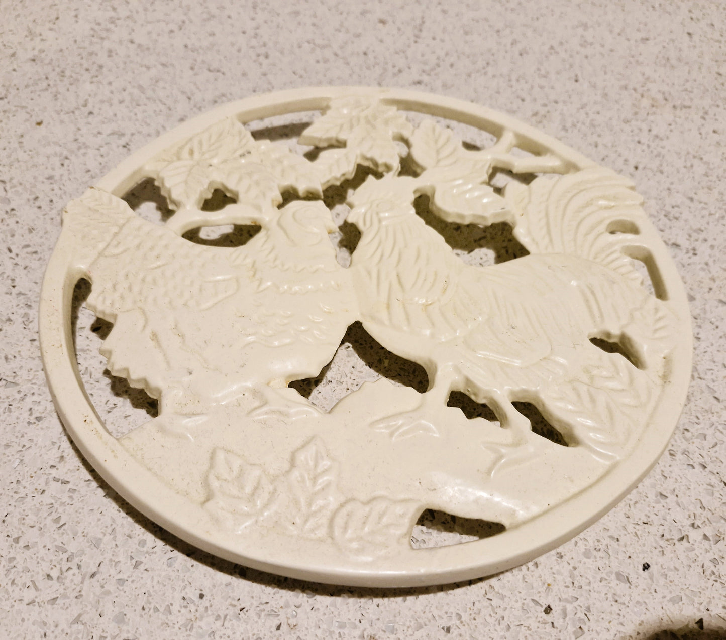 Chicken Trivet, Chicken Pan stand, Farm, Cottage Kitchen, Kitsch, cute, Quirky, Chicken Kitchenalia, - Cream, White, Metal Trivet