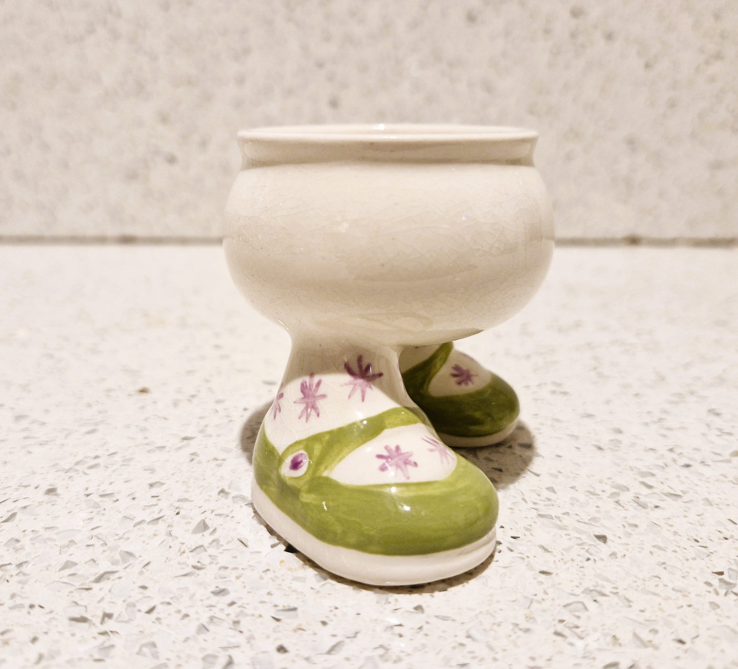 Carltonware Walking Egg Cup, Carlton ware, Egg Cup on Legs, Walking egg cup, ceramic, Green