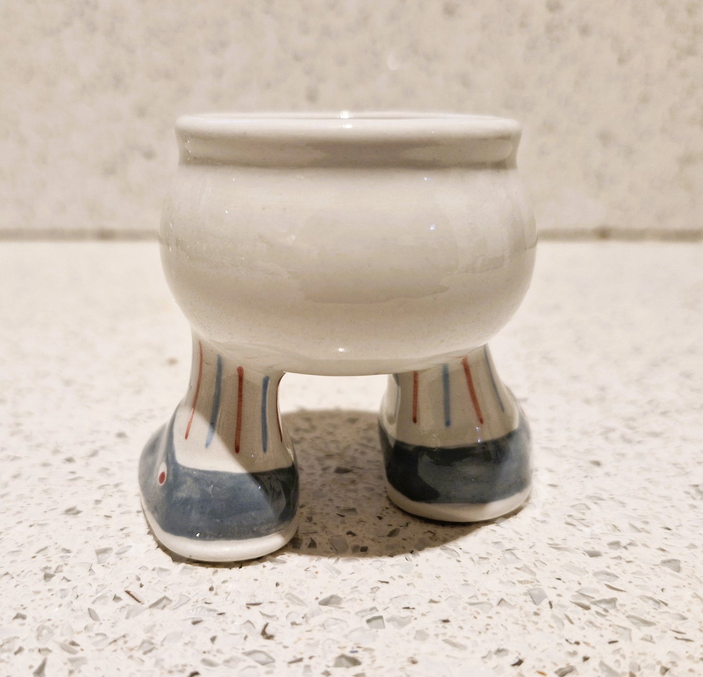 Carltonware Walking Egg Cup, Eierbecher auf Beinen, Walking Egg Cup, Keramik