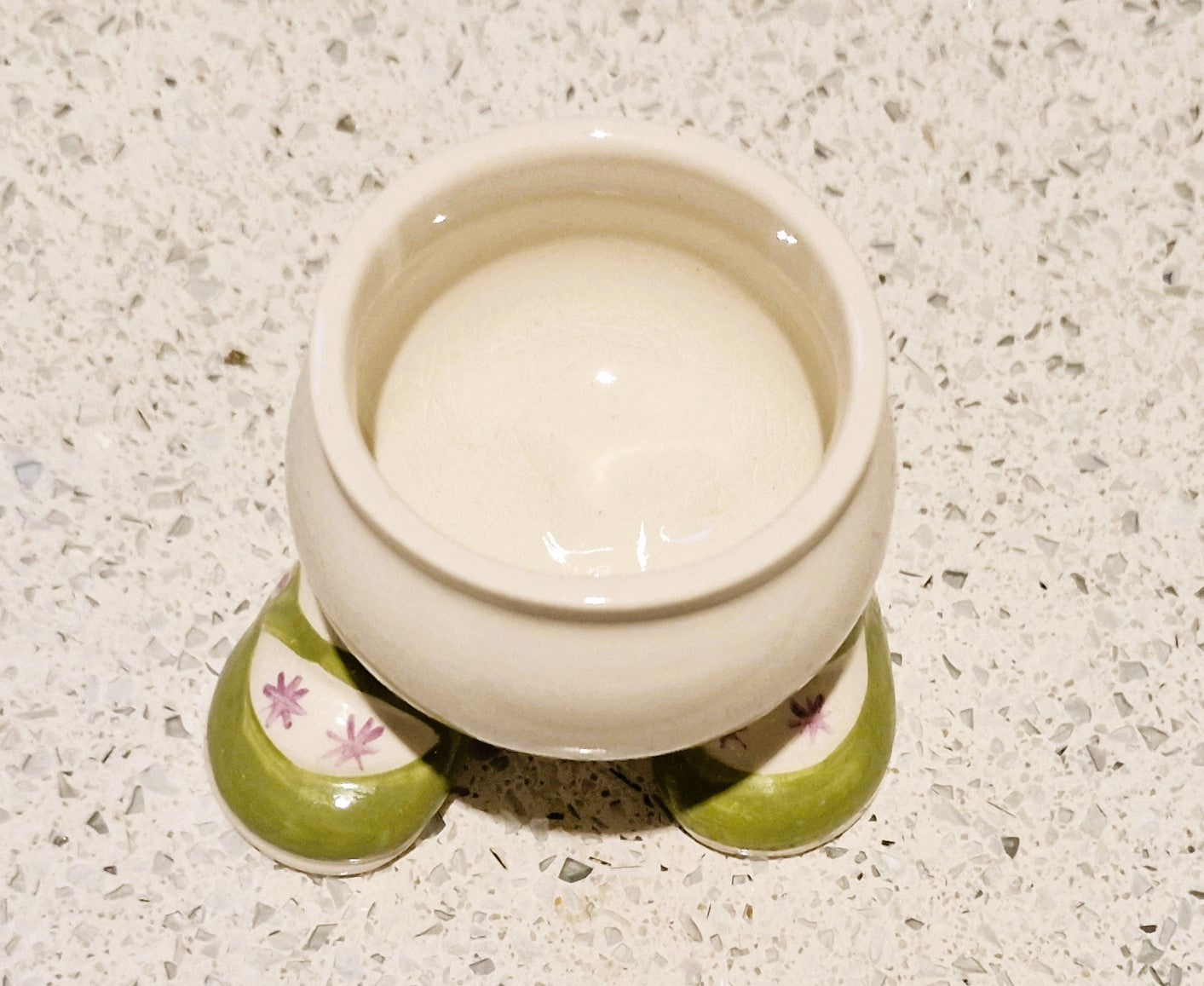 Carltonware Walking Egg Cup, Carlton ware, Egg Cup on Legs, Walking egg cup, ceramic, Green