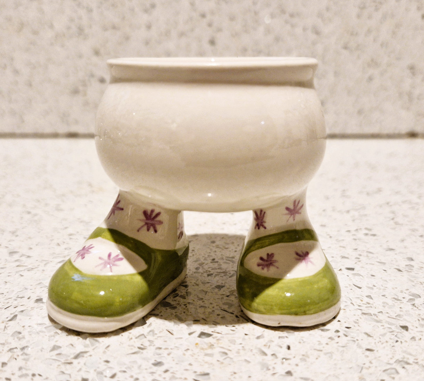 Carltonware Walking Egg Cup, Carlton ware, Egg Cup on Legs, Walking egg cup, ceramic, Green
