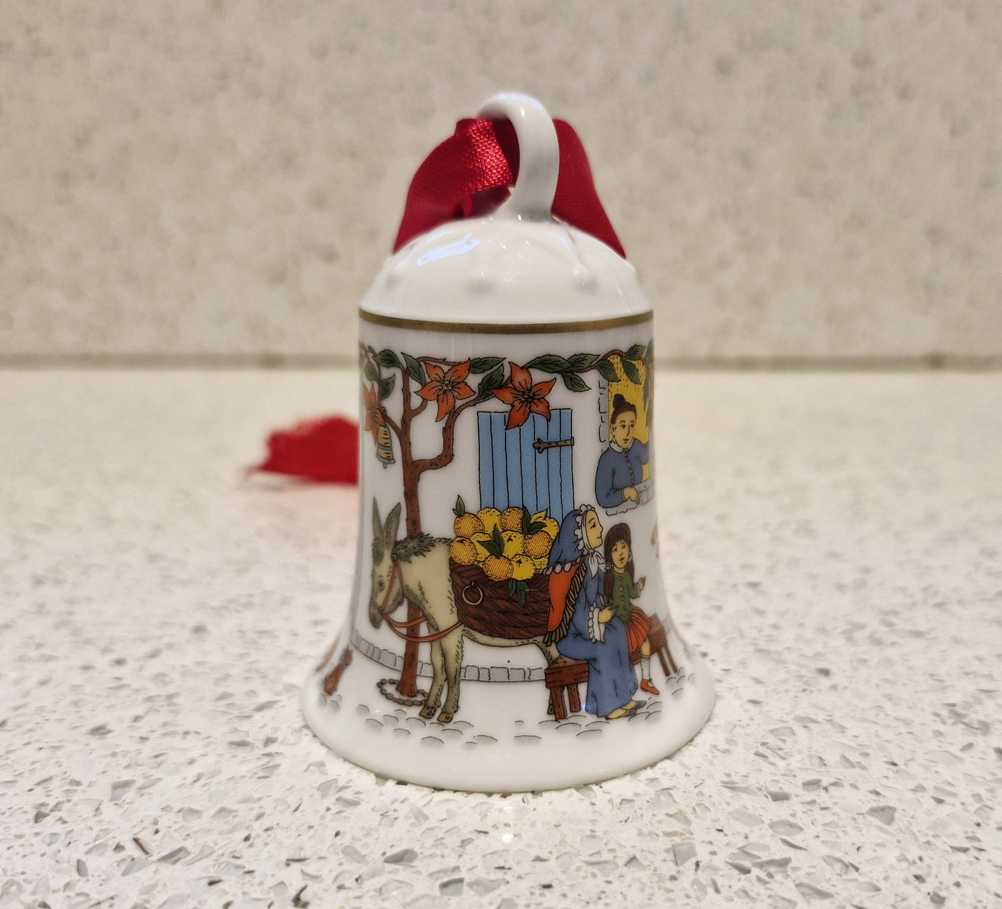Hutschenreuther porcelain, Christmas bell, weihnachts Clocke, 2004, German, limited edition, Christmas Tree decoration, Ole Winther