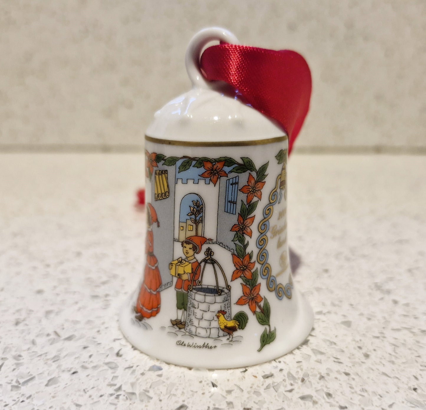 Hutschenreuther porcelain, Christmas bell, weihnachts Clocke, 2004, German, limited edition, Christmas Tree decoration, Ole Winther