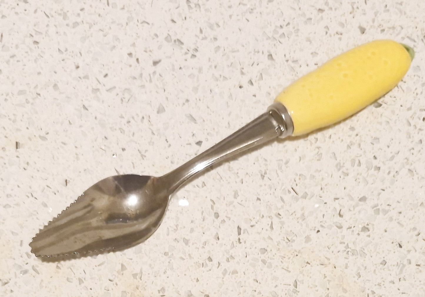 Vintage, melon Spoon, Melon Spoons, Grapefruit Spoon, Grapefruit Spoons, Ceramic Handle, Serrated edge,