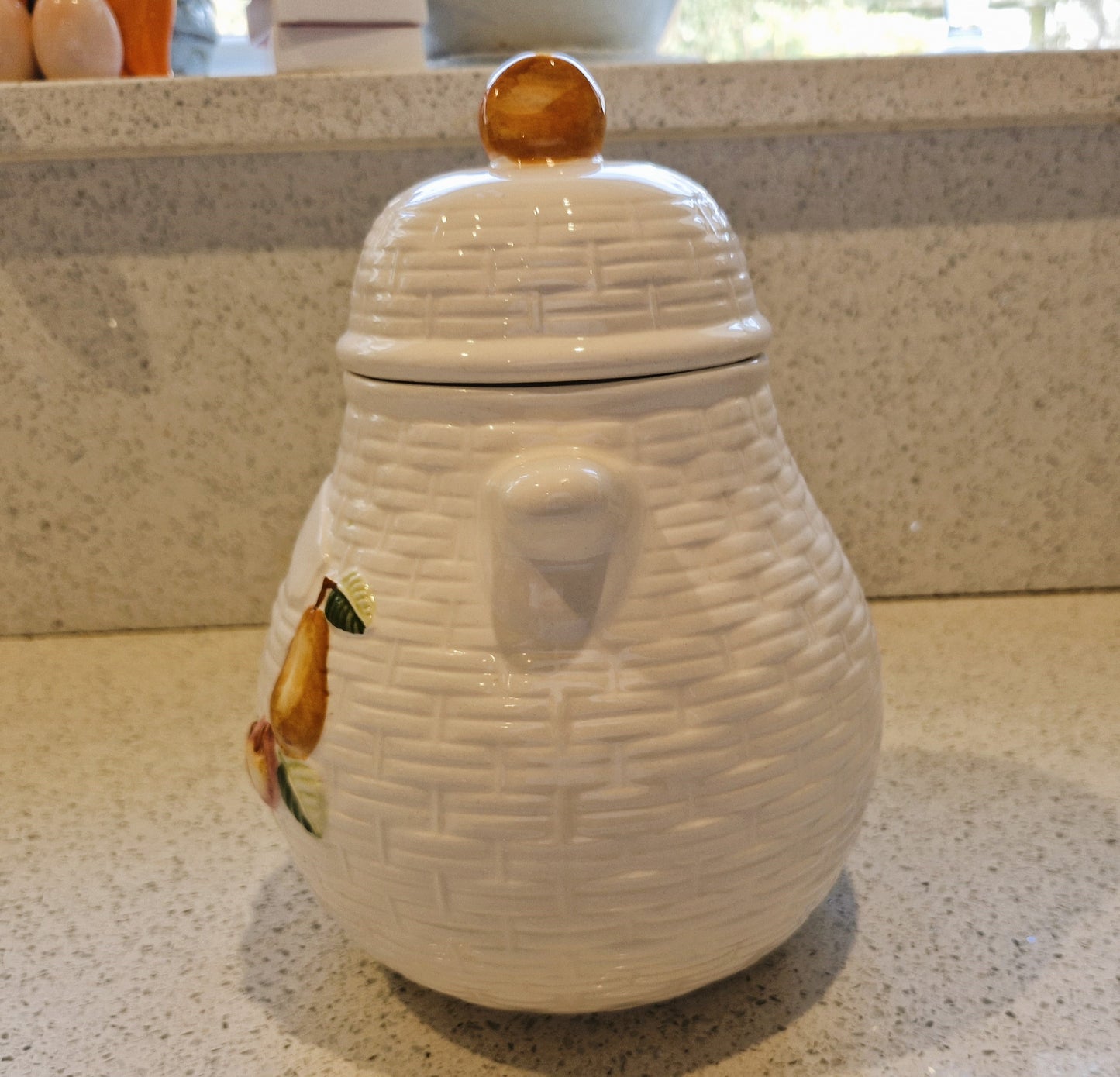 Rayware Storage jar , Fruit jar, Rayware Cookie Jar, Majolica, Large, Ceramic, White, pears, apples, Fruits