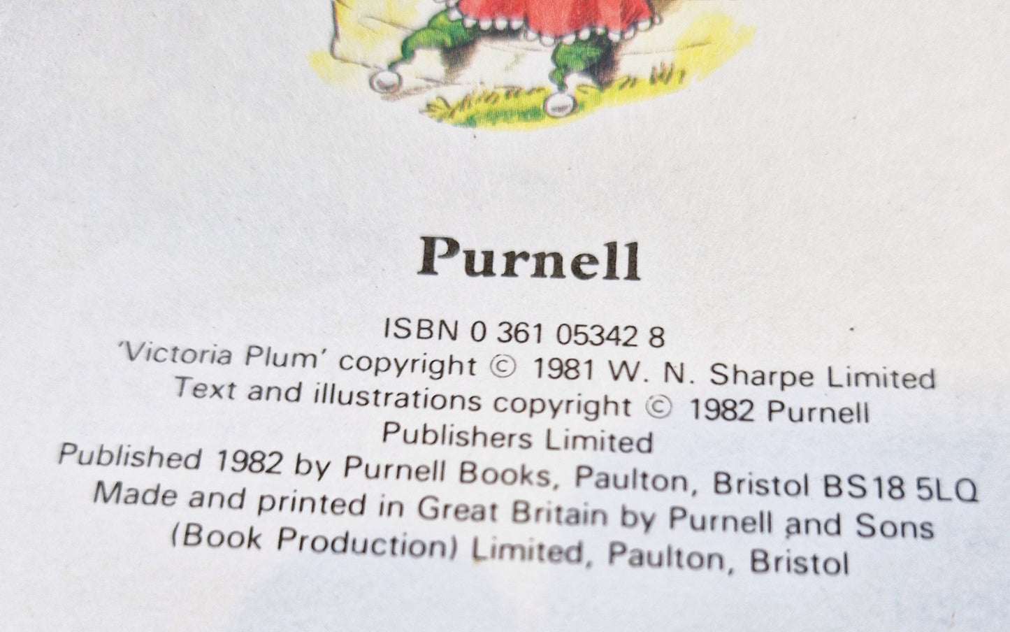 Victoria Plum goes house hunting, A Purnell playmate, Rippon, Angela, 1982, Paperback, Victoria Plum, 80s, ISBN0361053428, RARE