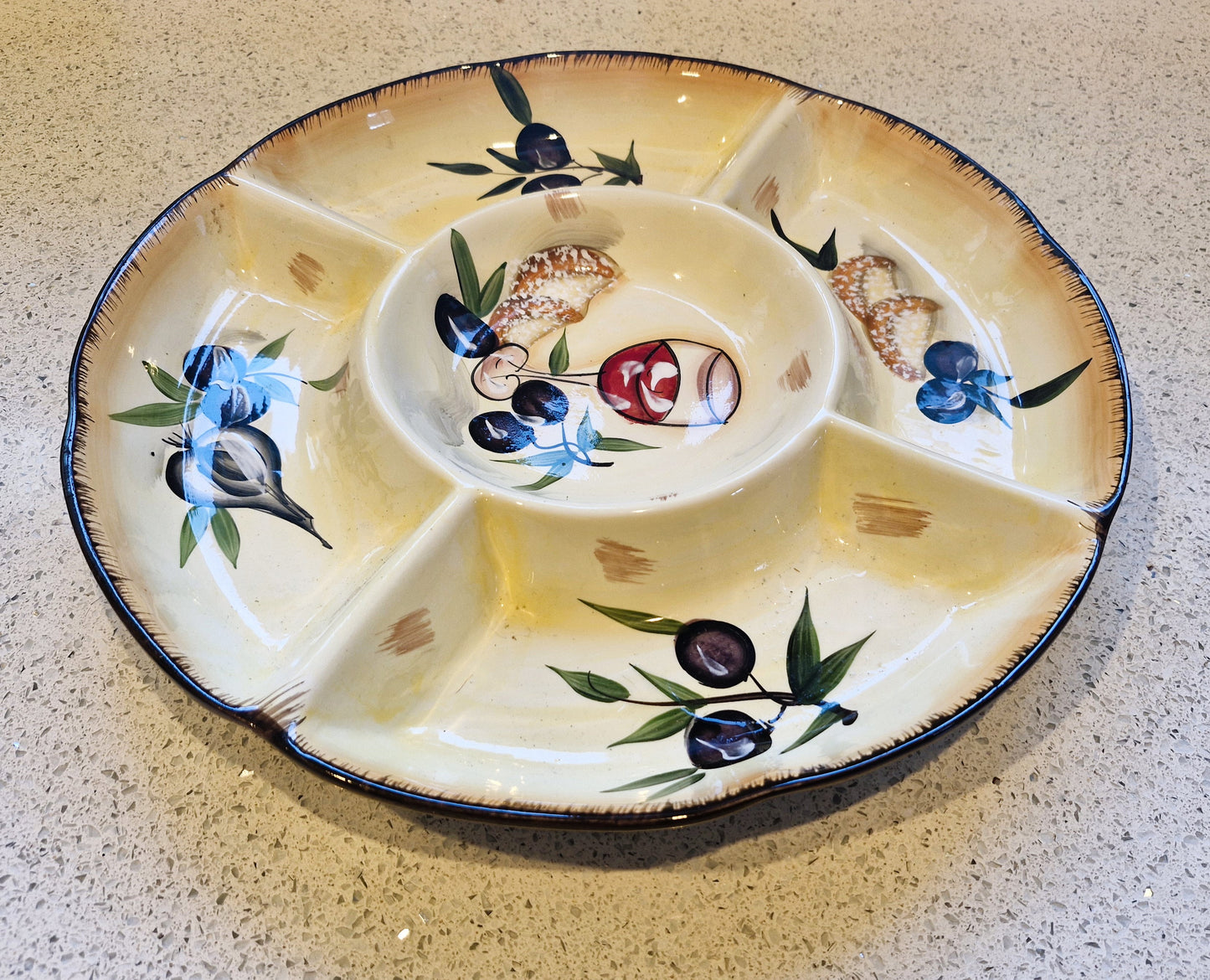 Olives Bowl, Salad Bowl, Cheese and Wine, Al Fresco Dining, Segmented serving, Bowl, Segmented Serving, Platter, Segments, Dips, Tapas