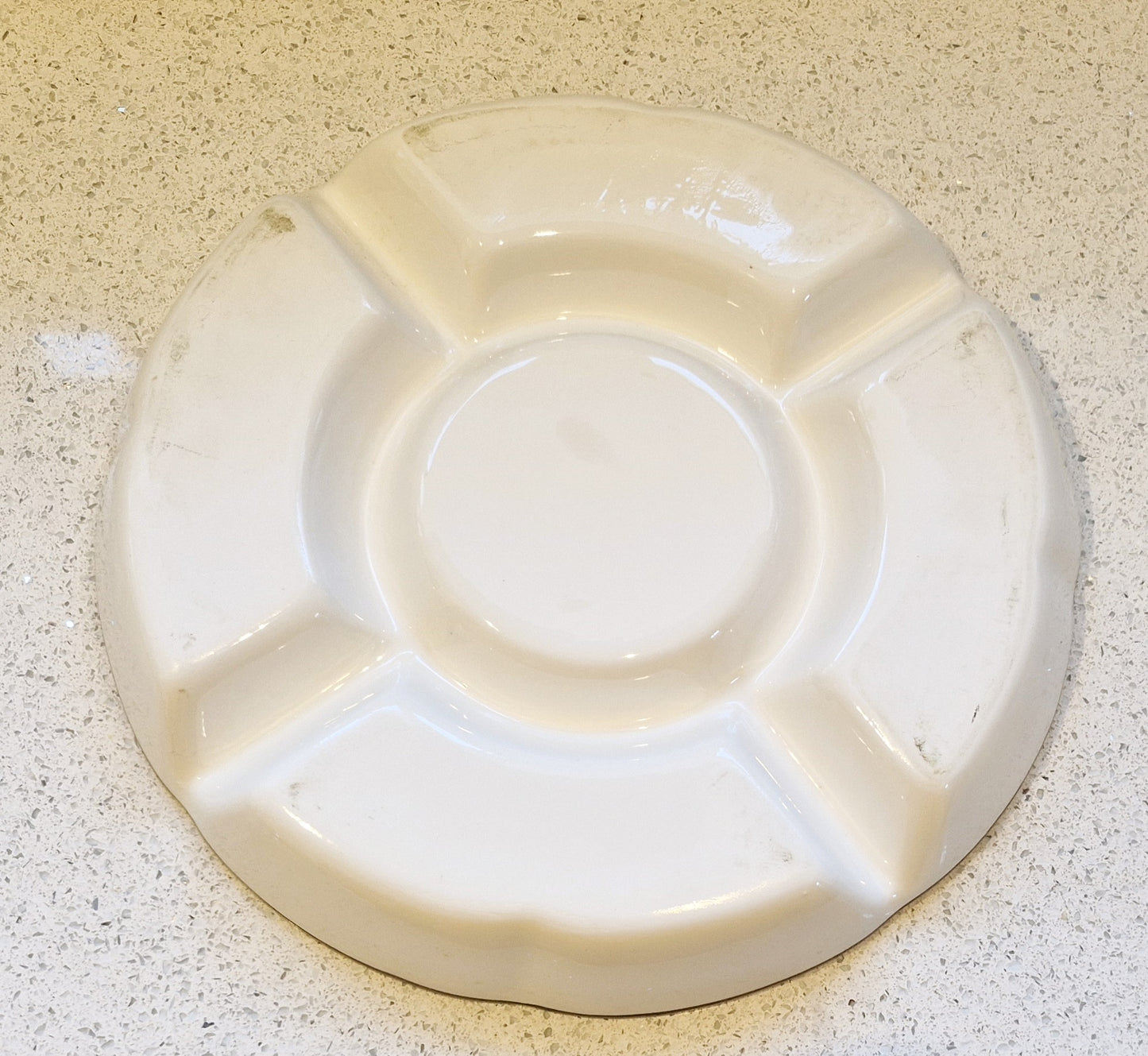 Olives Bowl, Salad Bowl, Cheese and Wine, Al Fresco Dining, Segmented serving, Bowl, Segmented Serving, Platter, Segments, Dips, Tapas