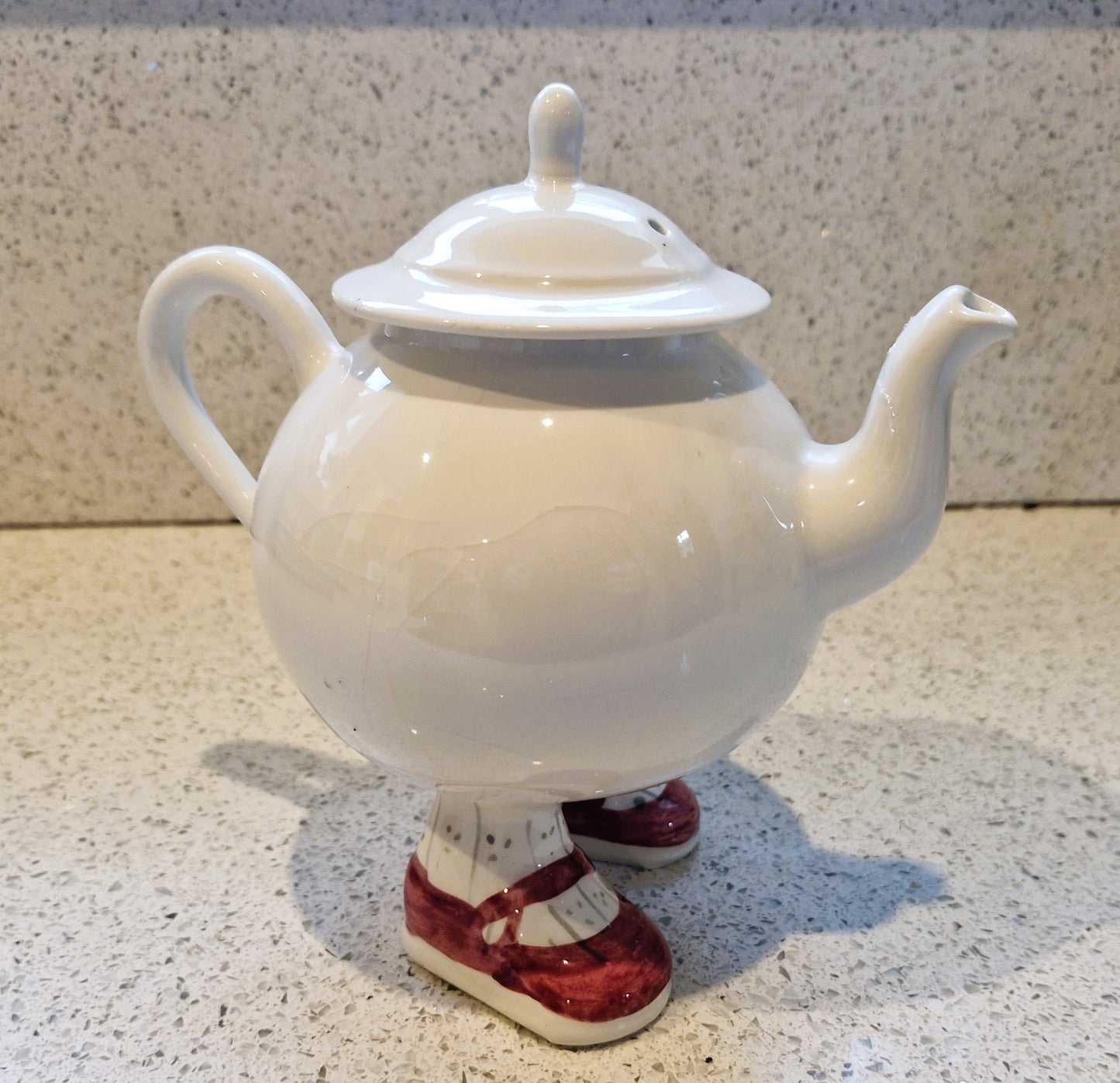 Carltonware, Walking Teapot, Hand Painted, Carltonware Walking Teapot, Made in England, English Pottery, Tea Pot, Red
