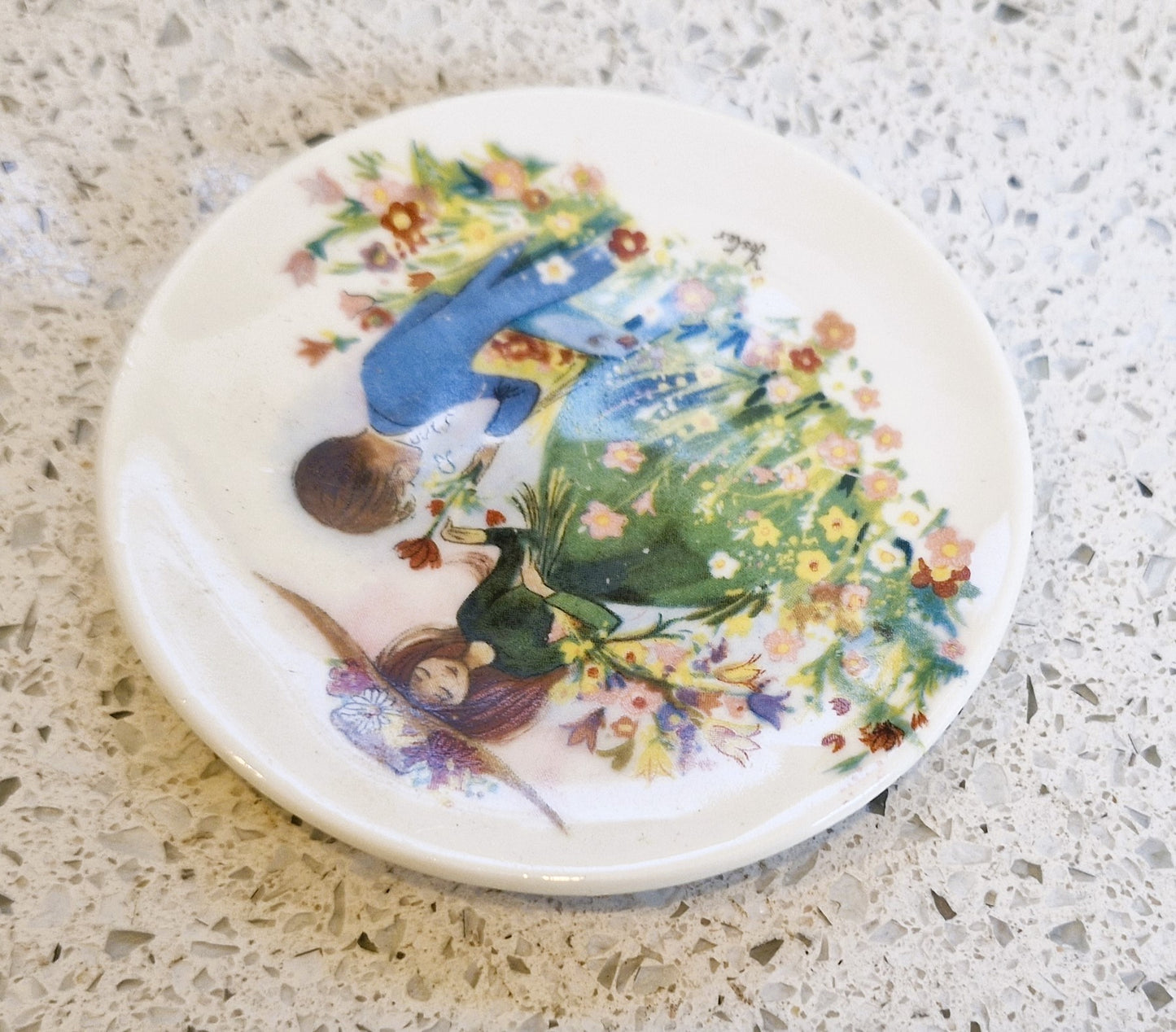Kitsch Quirky little Dish, Pin DIsh, Ring Dish,