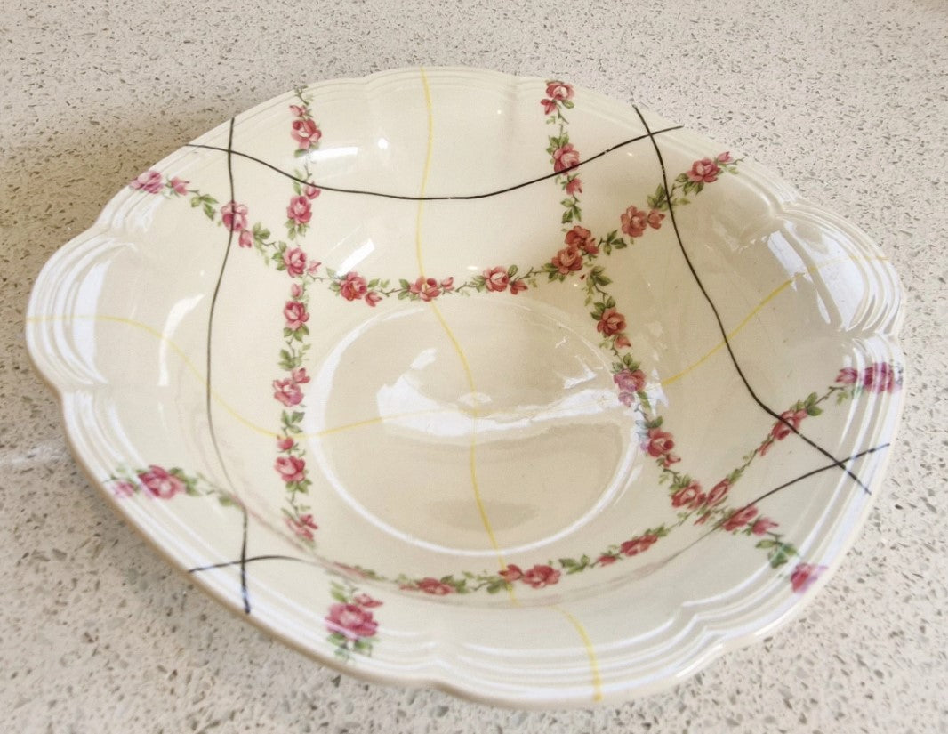 Alfred Meakin, Art Deco, Large Bowl, 1930s, 40s, Flower, Line design, Cream, Black, yellow, Pink, Stamped, Excellent Condition,