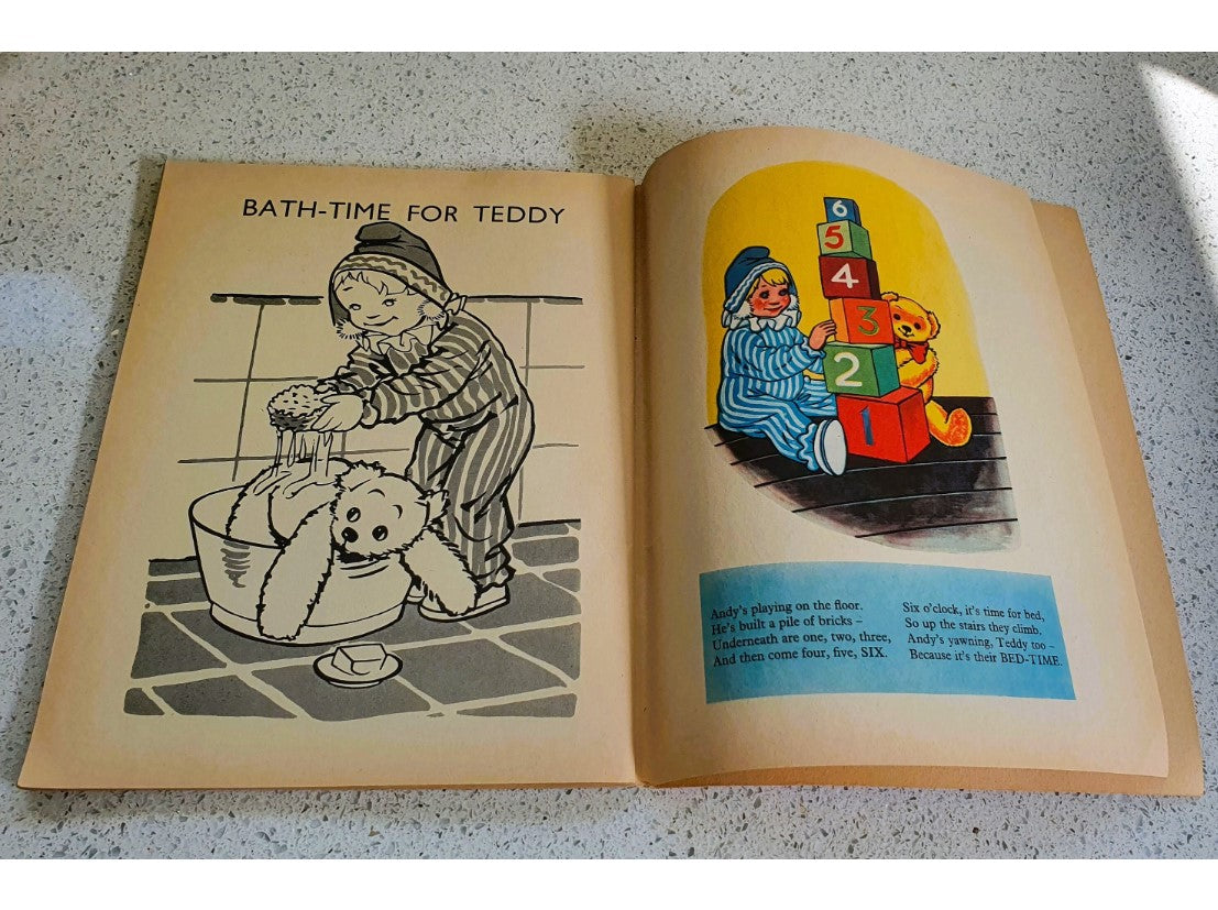 Andy Pandy Annual, Andy Pandy Treasure Box, Book, Vintage Children's Books, English,
