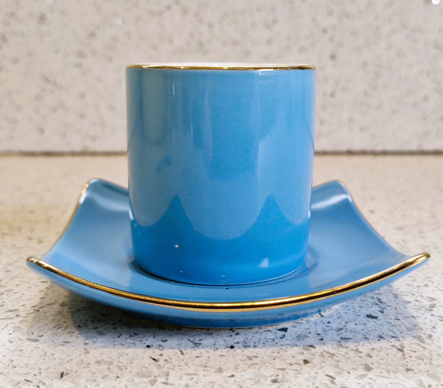 Silea fine chin, Espresso cup and Saucer