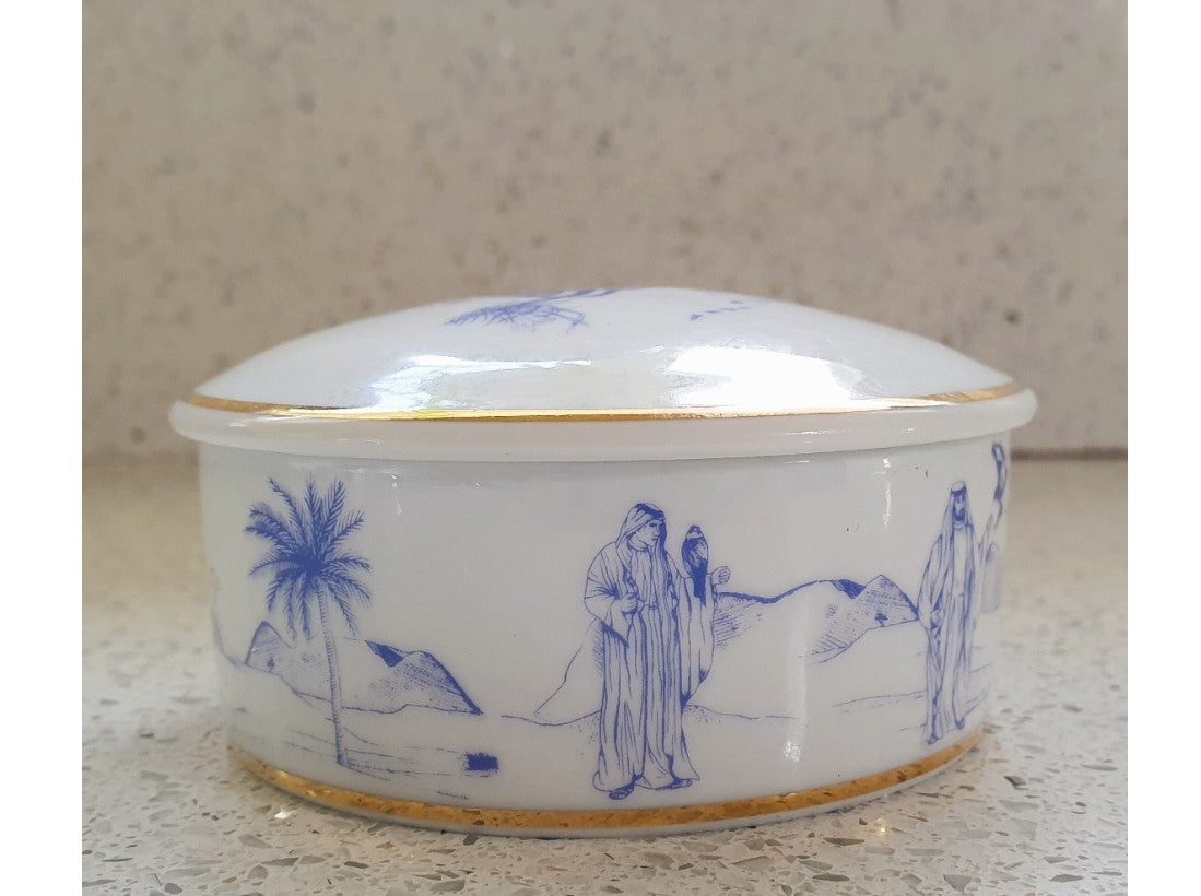 Limoges France Ceramic Trinket box, Artoria Limoges, Hoopee 6, Emerites Airlines, Porcelain Trinket Box