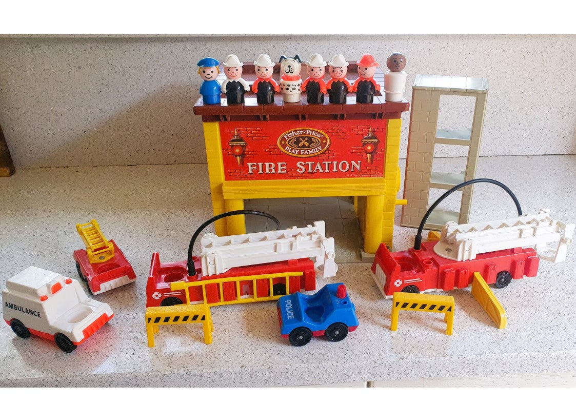 Vintage Fisher Price Play Family Fire Station, Play family Fire