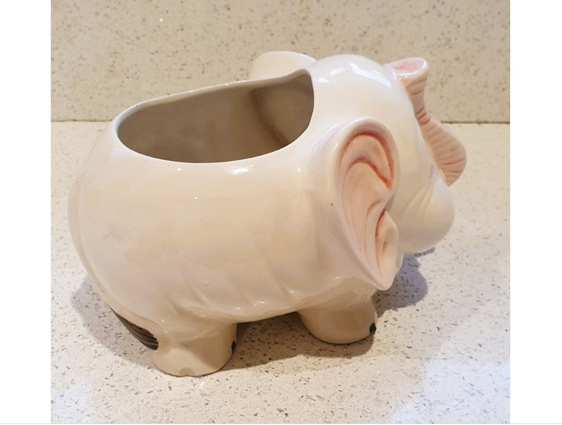 Vintage, Elephant shaped plant pot, elephant shaped Planter, Kitsch, Quirky, Anthropomorphic, Plant pot, Planter