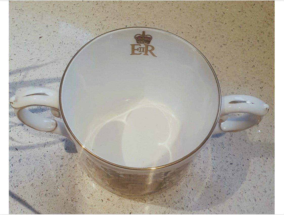 Large 2 Handled Royal Coronation Cup, Plant Pot, Planter, Queen Elizabeth II, Large Loving Cup. British Royal Family, English