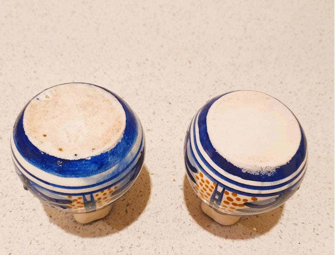 Hand Painted Portuguese Tableware, Oil and vinegar bottles, blue, white, Red, Yellow, ceramic - Very Good Condition