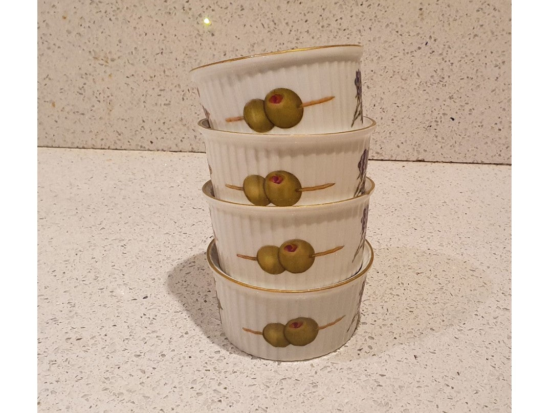Royal Worcester Ramekins, Evesham Ramekins, Olive, Gold, Gilt edged, Oven to table,