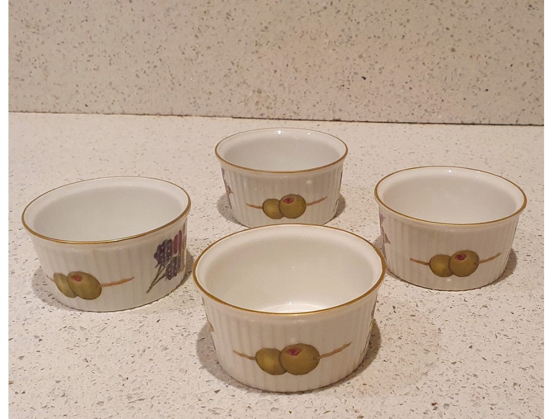 Royal Worcester Ramekins, Evesham Ramekins, Olive, Gold, Gilt edged, Oven to table,