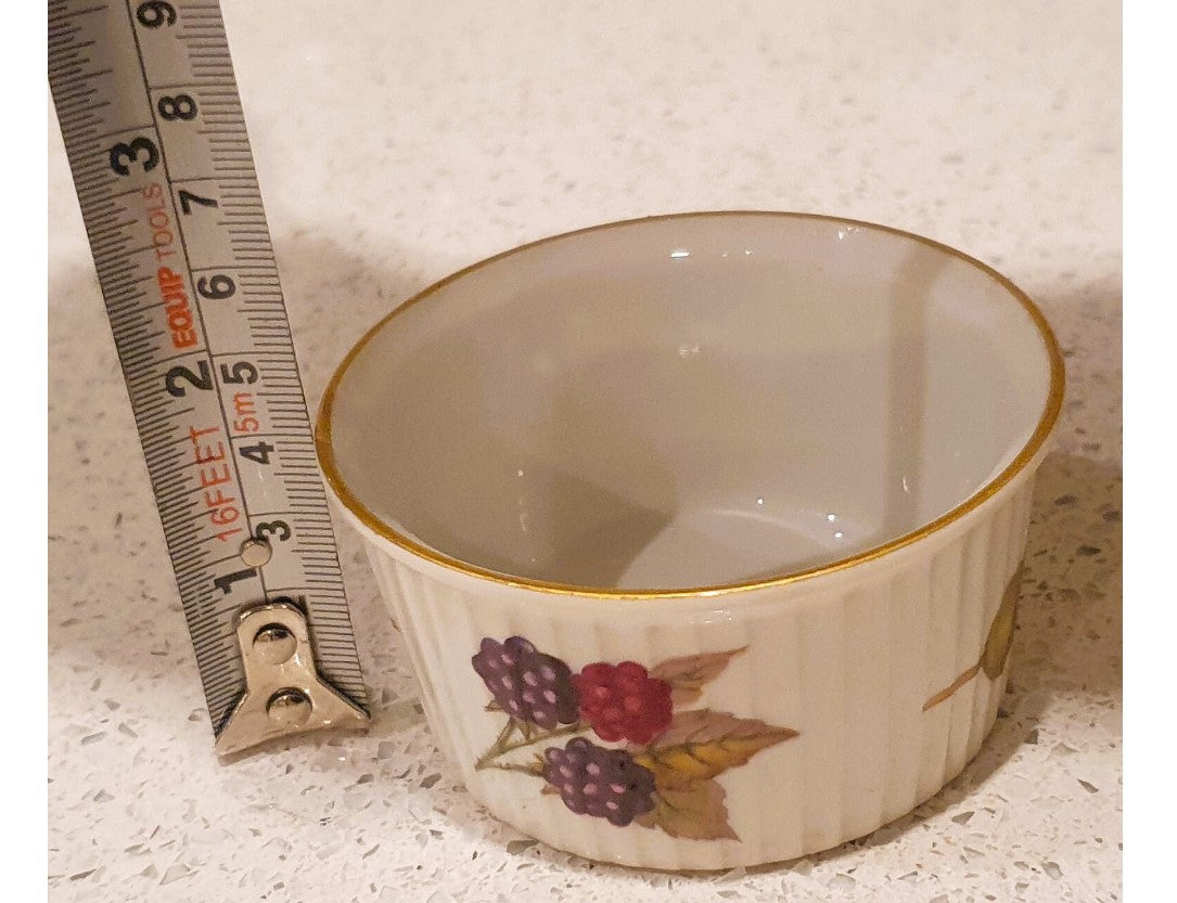 Royal Worcester Ramekins, Evesham Ramekins, Olive, Gold, Gilt edged, Oven to table,