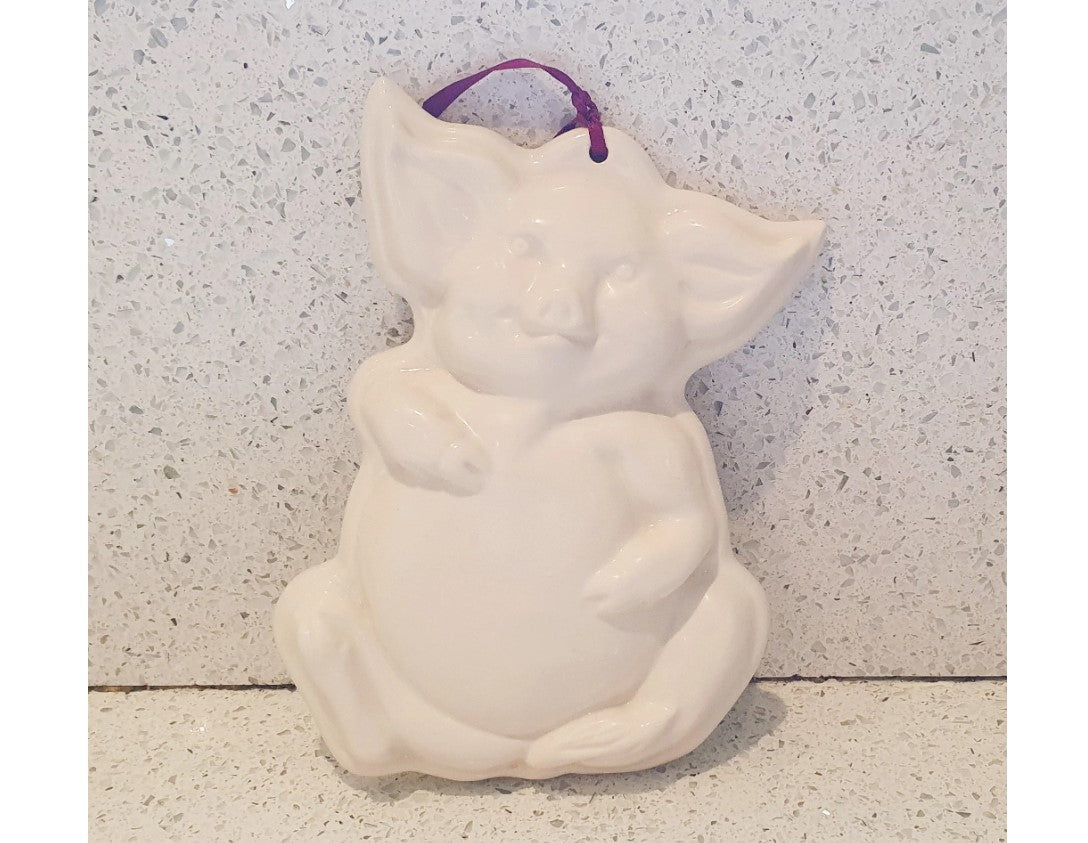 Ceramic Pig Relief, Wall Art, Pig, Cream coloured Pig, Country, Farmhouse Decor, Pig Wall Art