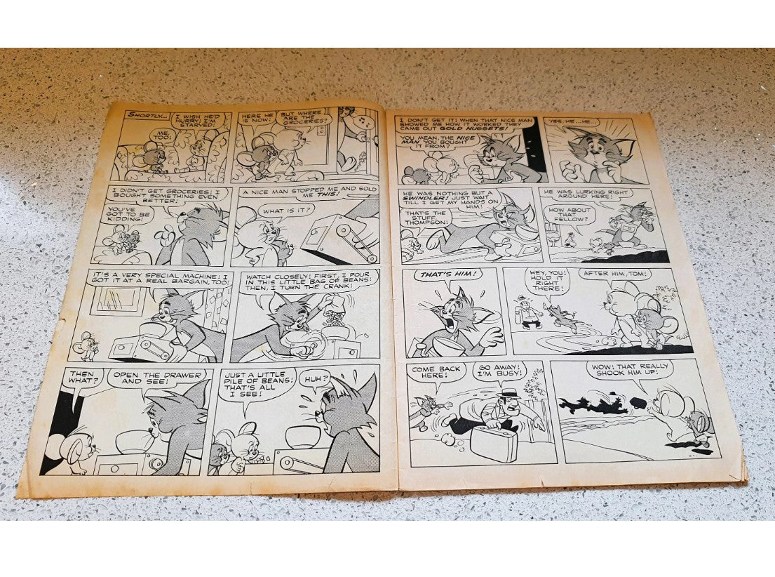 Vintage Tom and Jerry Comic, 1973, October 20, No. 2, Original