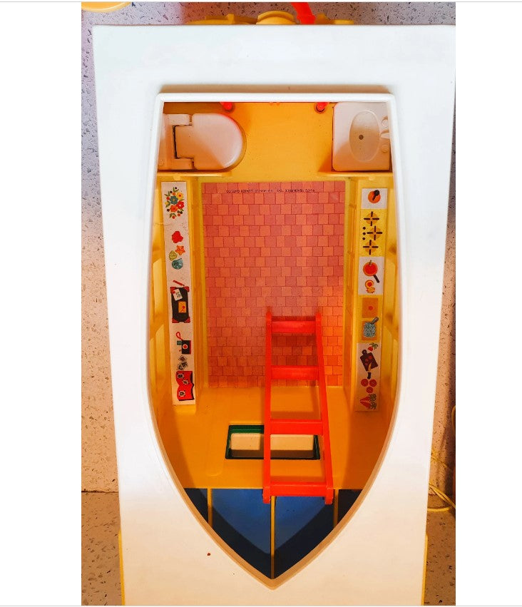 Fisher-Price Vintage Play Family Camper Van, complete, 70s Fisher Price Play Family Camper, 70s. Fisher Price Camper Van