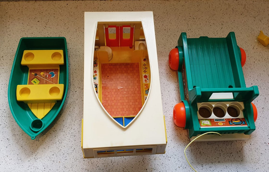 Fisher-Price Vintage Play Family Camper Van, complete, 70s Fisher Price Play Family Camper, 70s. Fisher Price Camper Van