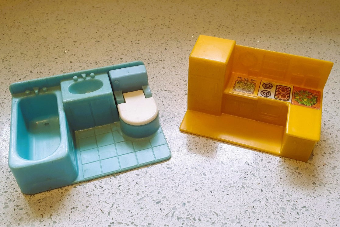 Vintage Fisher-Price Little People House, Fisher Price Little People Neighbourhood 80s Fisher Price, 90s Kids Toys