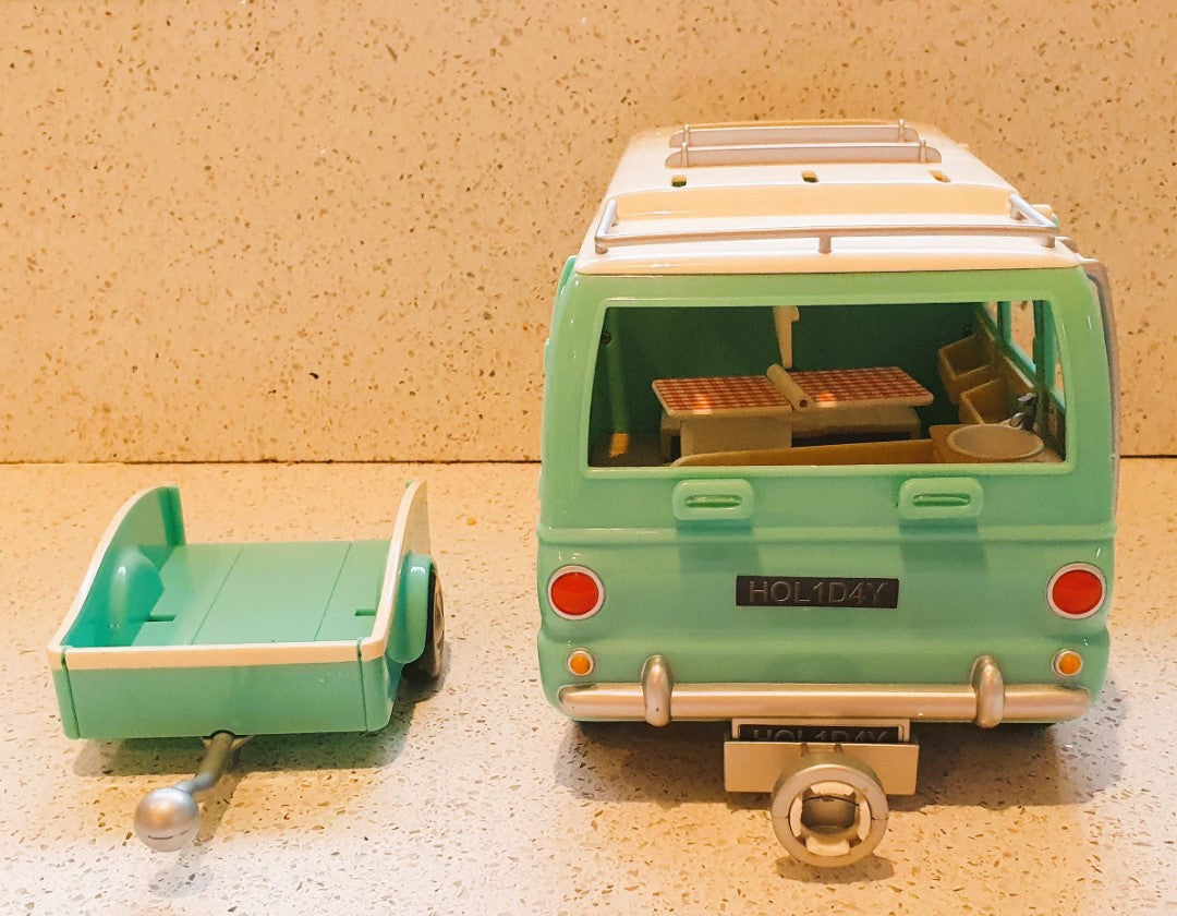 Sylvanian Families Camper van and Trailer, Rabbit Family, with Accessories, very good condition