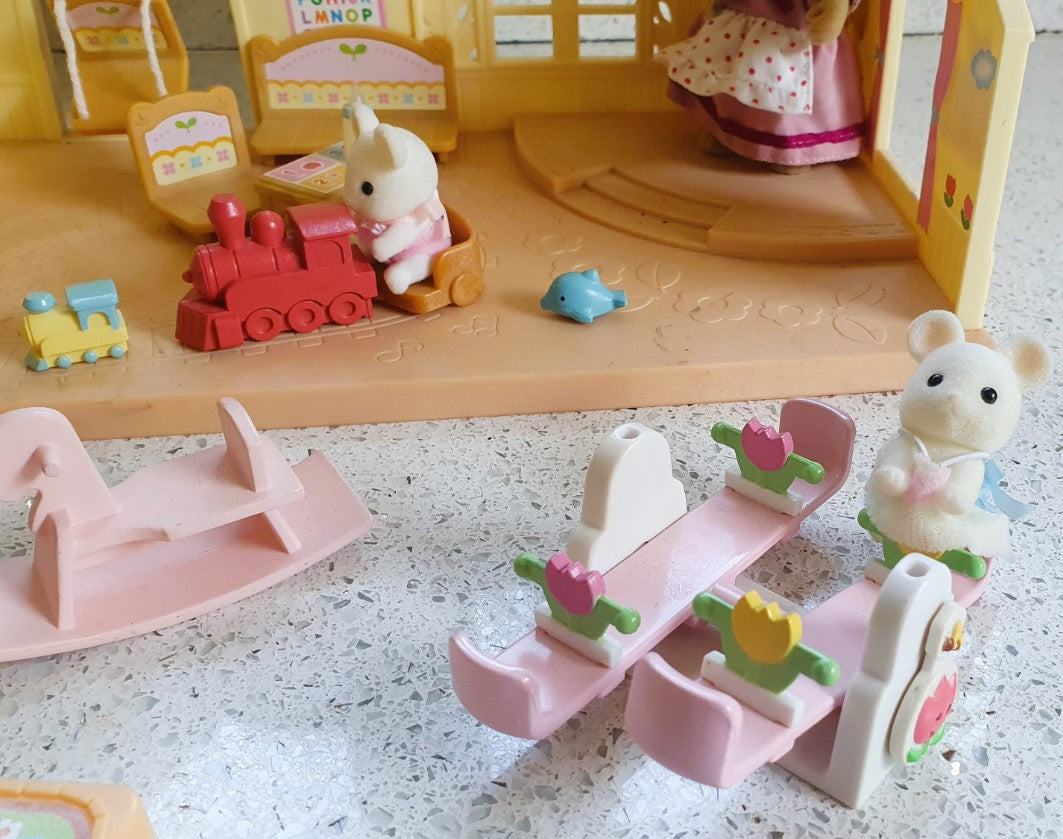 Sylvanian Families Nursery, School, Bus, Babies, Train, Choo choo Train, Sylvanian Bundle,