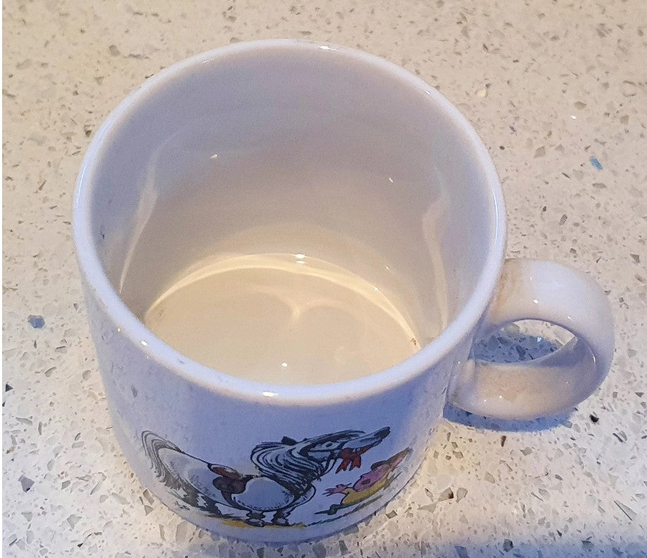 THELWELL Mug, Norman Thelwell, Grays, Thelwell Mug, Aldridge, Staffordshire England, Pony Eats Rosette, Pony, Nostalgia