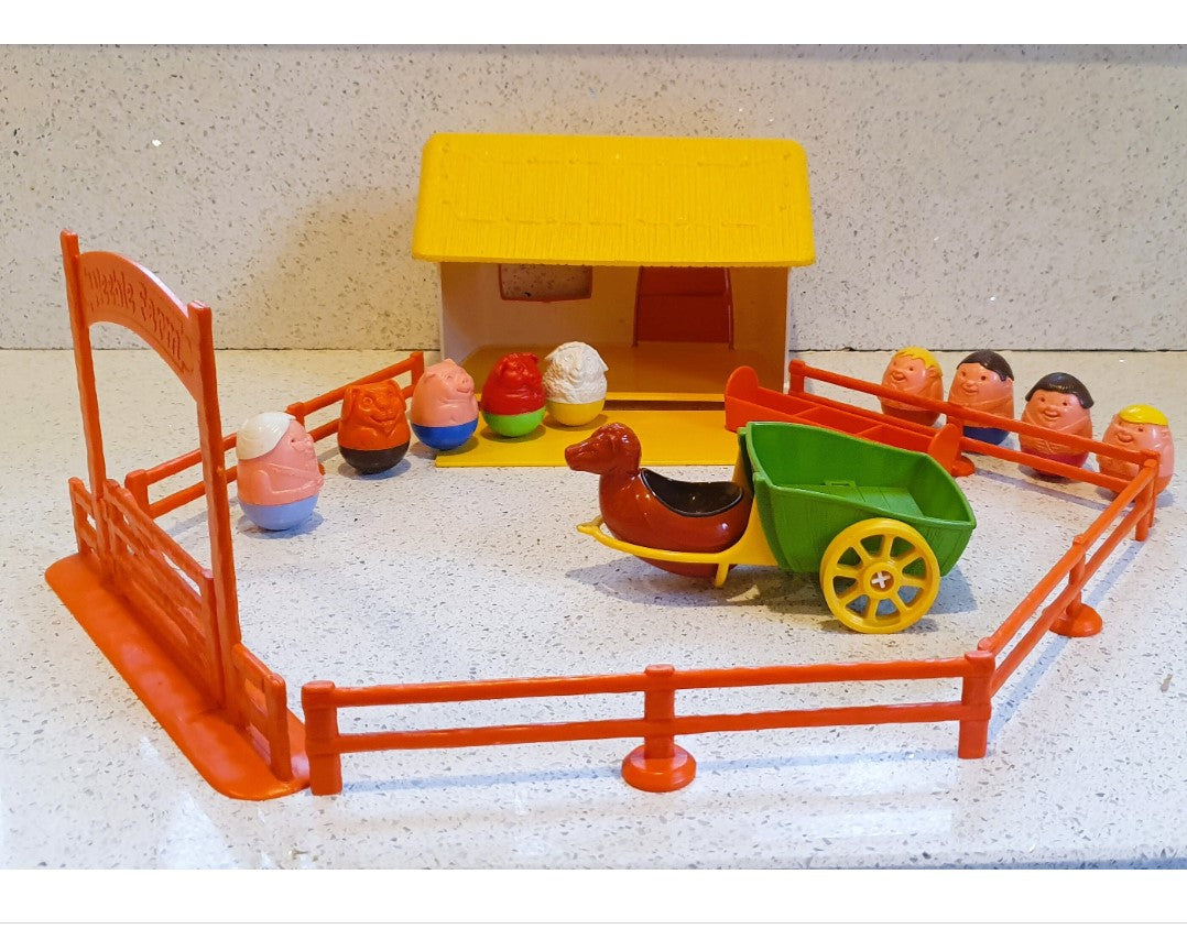 70s Weebles, Weeble, Weebles Farm, Weeble Farm, Weeble Ranch, Airfix Weebles, Horse and Carriage, Barn, People, Animals, Ranch, COMPLETE, Iconic 70s Toys