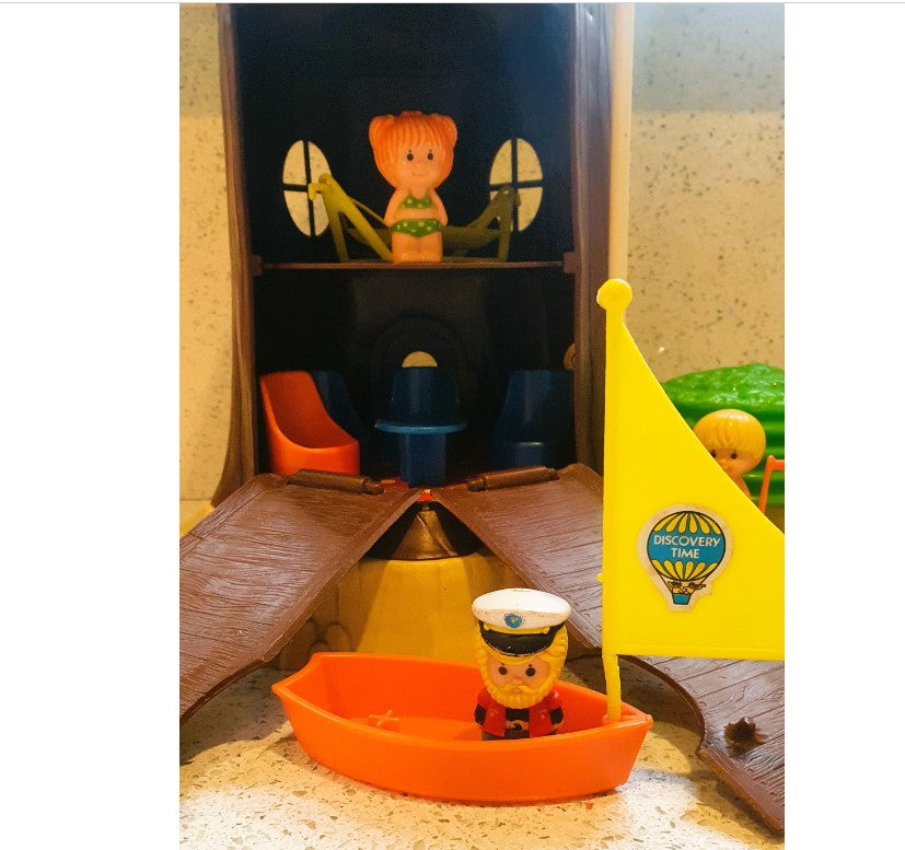 Tree Tots Lighthouse, working, complete, Discovery Time, Vintage Toy, 80s, 70s