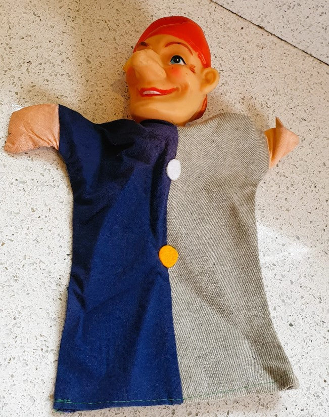 Hand puppets, Punch and Judy, Wizard, Jester, Courtier