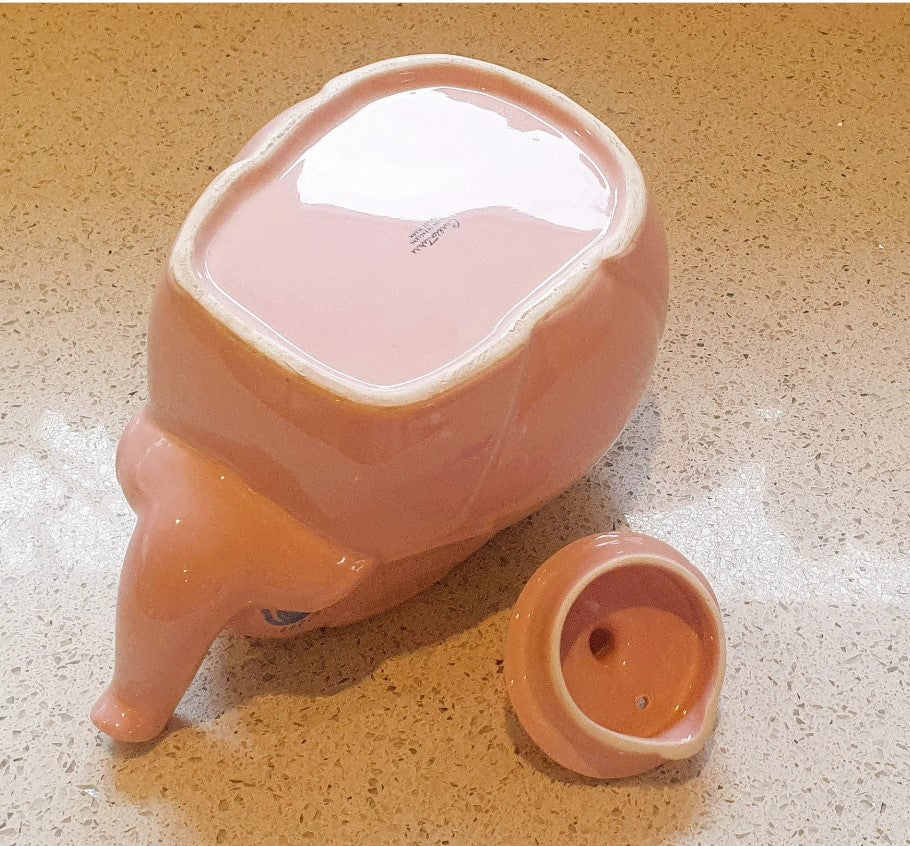 Carltonware Elephant Teapot, Pink, Carltonware Elephant Tea pot, Made in England, Kitsch, Quirky, 60s, Ceramic, Rare