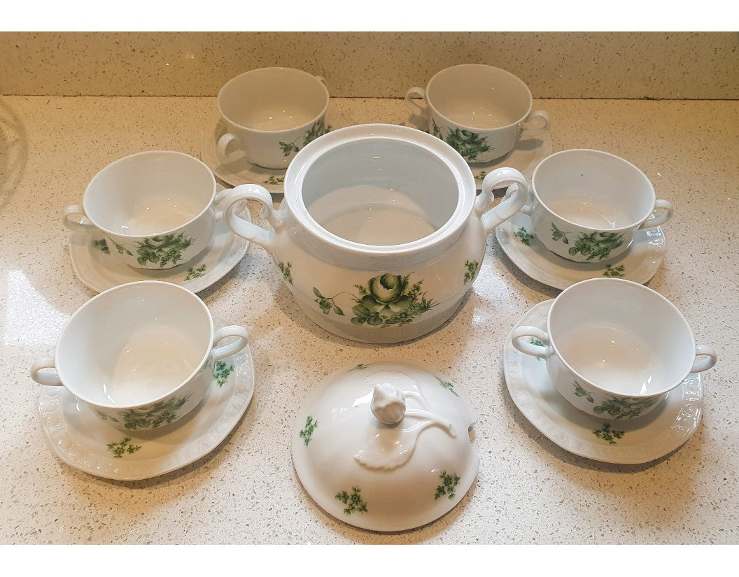Large 2 Handled Soup Tureen and 5 x Soup Coups, Green and White, IMMACULATE