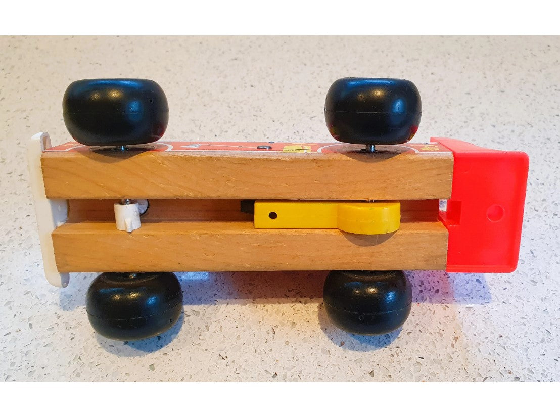 Fisher-Price Play Family fire Engine, with Bell, White front, 70s, Fisher Price fire Engine with Bell