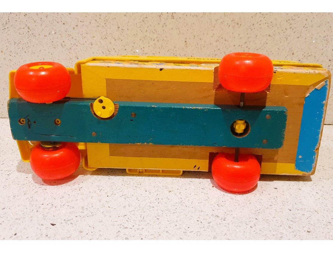 Vintage Fisher-Price little people School Bus, Fisher Price wooden little people, Fisher Price Yellow School Bus