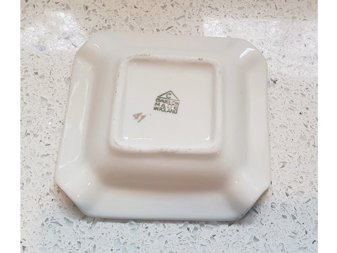 Ceramic Poker Ashtray, Poker Night, Playing cards ashtray, Poker Gift, Poker Player, Ashtray, Red, White, Gold, ceramic