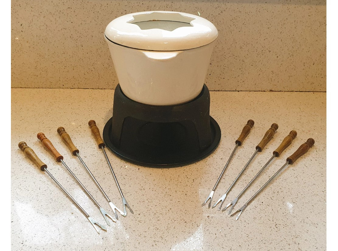 Cast Iron Enamelled Fondue Set, with vintage 70s Fondue forks and a NEW Burner, Heavy, Sturdy