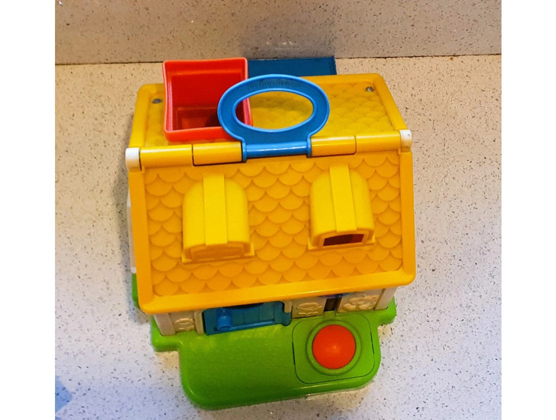 Fisher-Price, Discovery Cottage, Jumbo Little People, plus click N clatter car, complete - Very Good Condition