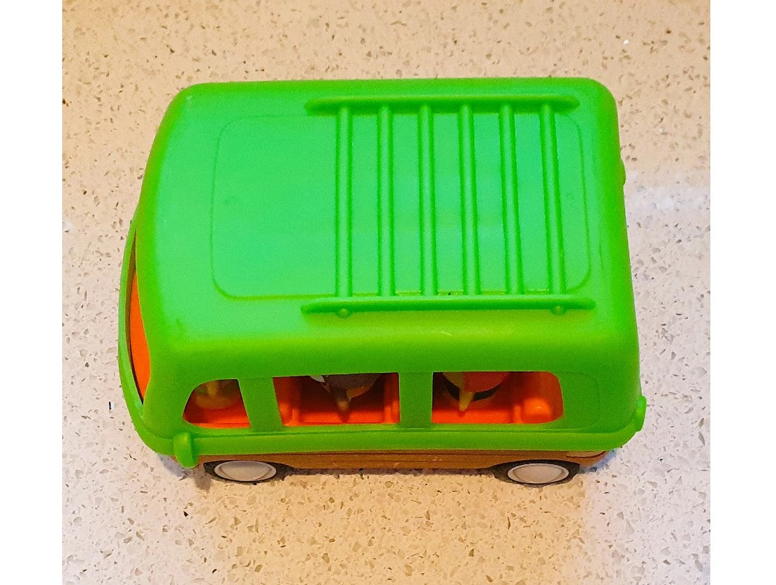 Timber Tots, Pop Up Adventure Play Bus, Bears, with Characters, Very Good condition