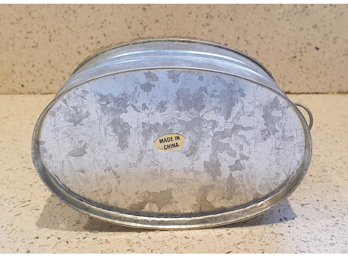 Bear Bottle Butter Spreaders, Boston Warehouse, Spreader House, with original Holder and in original Packaging, Immaculate condition, Bar, Man Cave