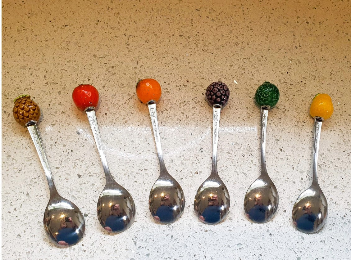 Marmeladenlöffel, Boston Warehouse Teelöffel, Erdbeergriff, Keramik, Erdbeermarmelade, VGC